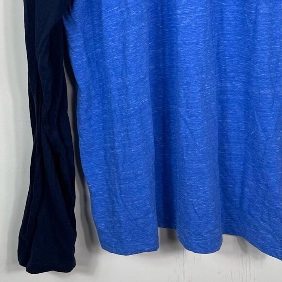 Old Navy Drawstring Hooded Light Sweatshirt - Picture 8 of 13